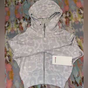 NEW WITH TAGS Lululemon scuba full-zip cropped hoodie!